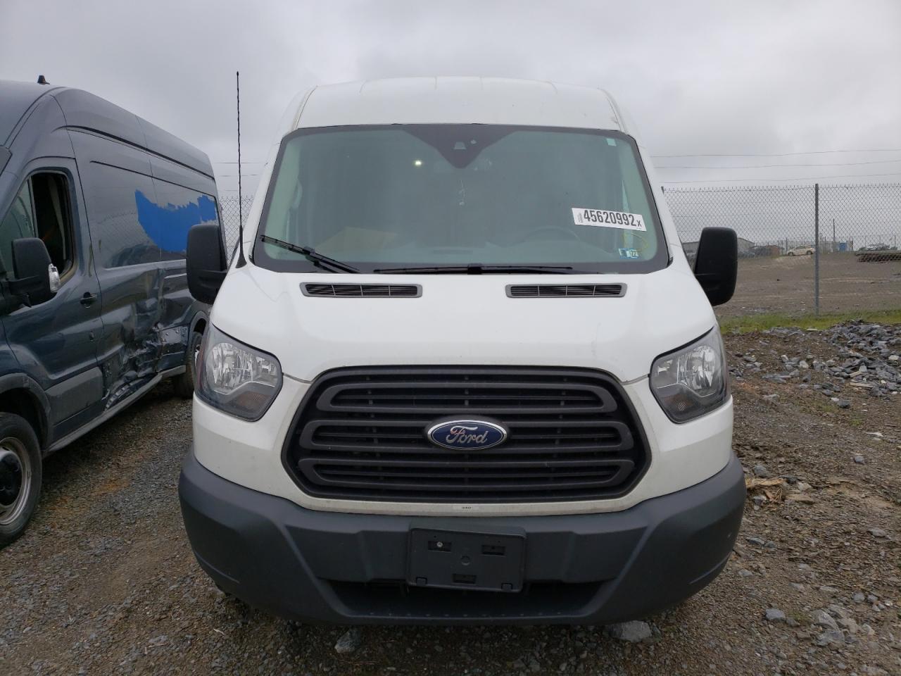 Photo 9 from auction – 2017 FORD TRANSIT T- with VIN 1FTBW2CG7HKB20003