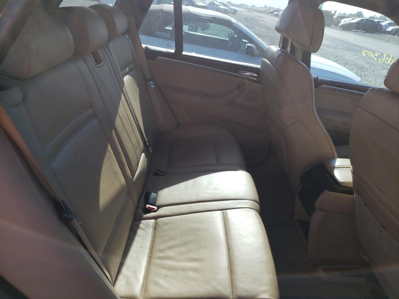 Photo 6 from auction – 2009 BMW X5 XDRIVE3 with VIN 5UXFF03599LJ95090