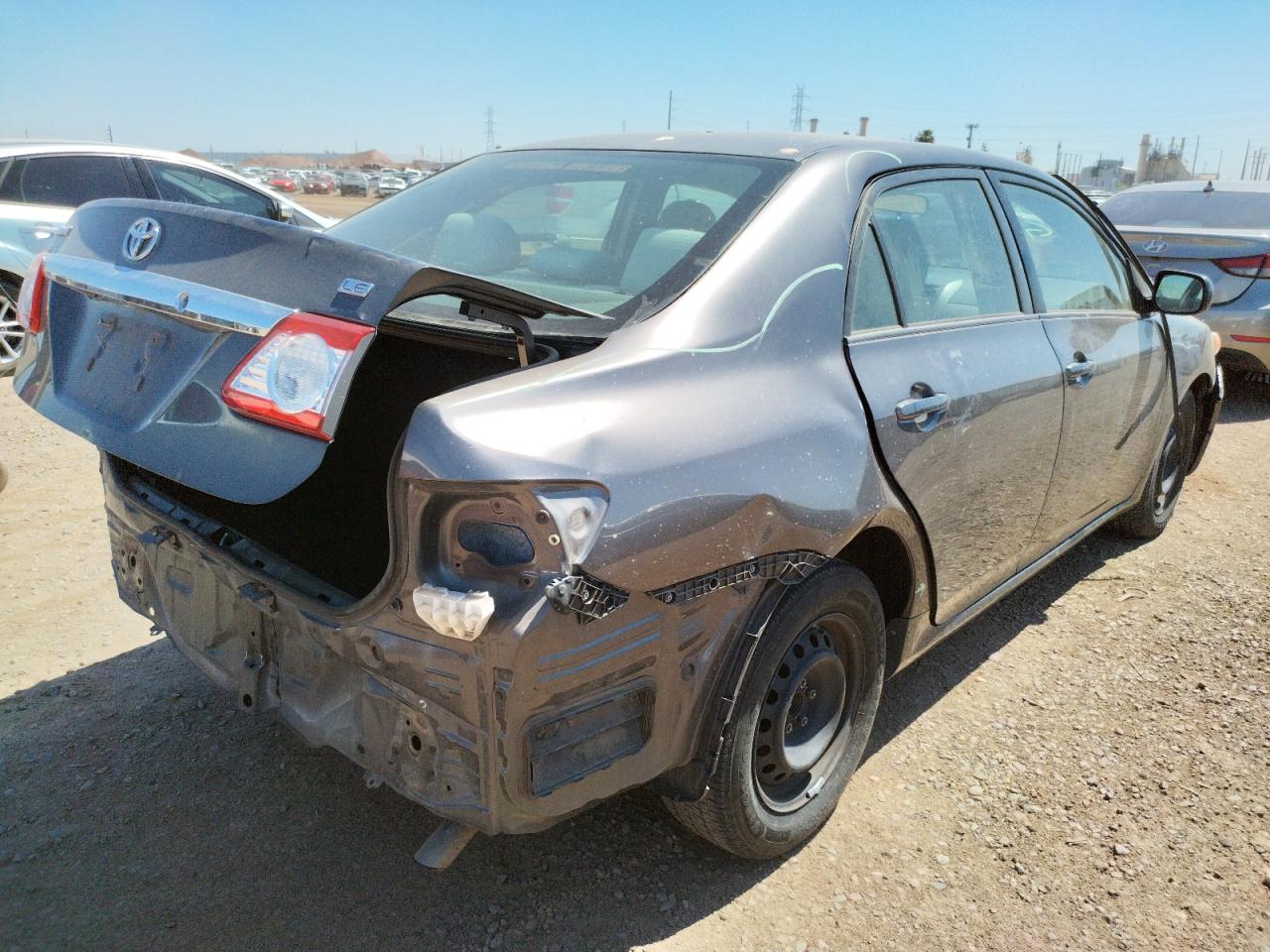Zdjęcie 4 z aukcji – 2011 TOYOTA COROLLA BA z VIN JTDBU4EE4BJ104058