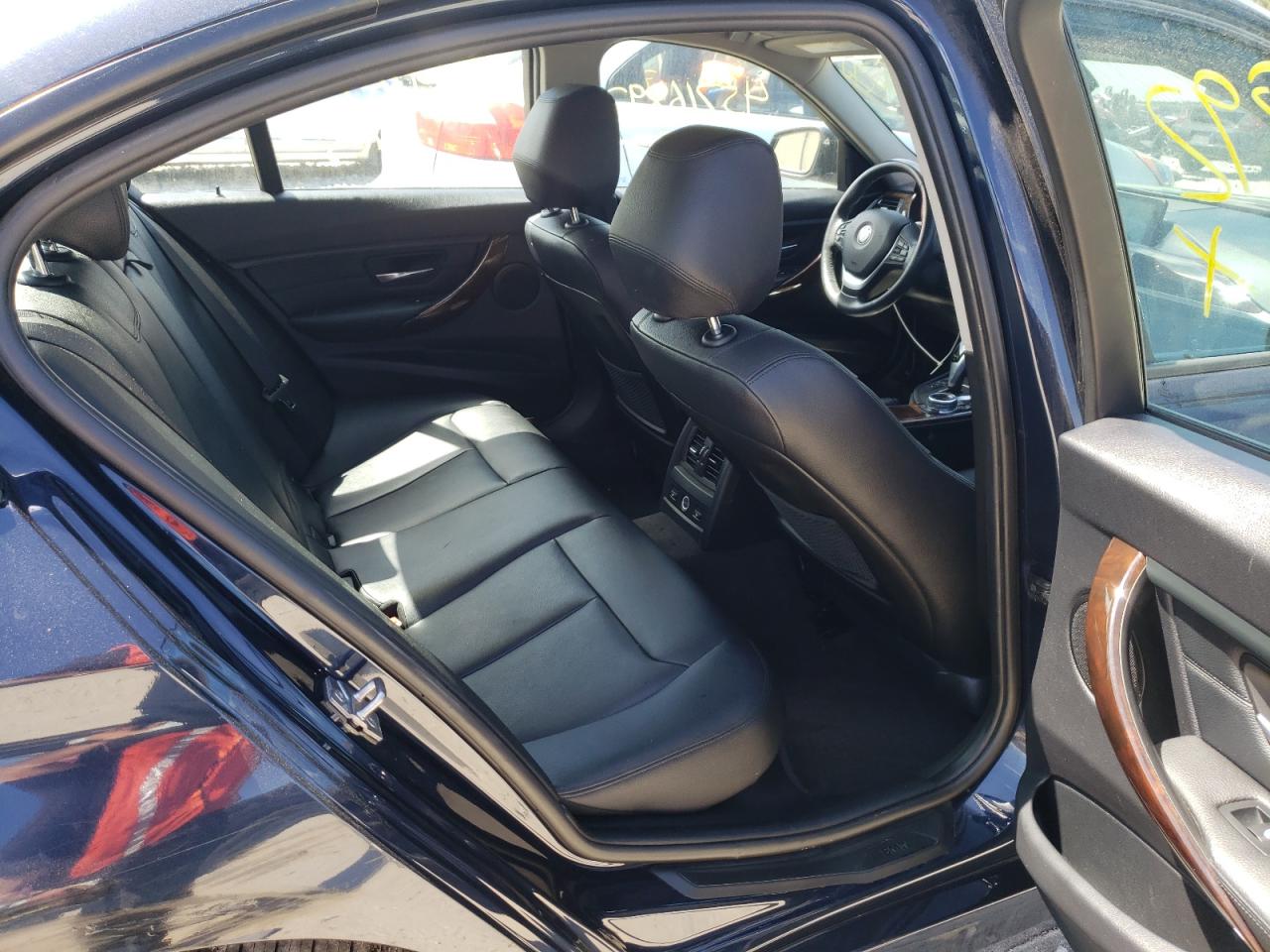 Photo 6 from auction – 2014 BMW 328 D XDRI with VIN WBA3D5C56EKX98793