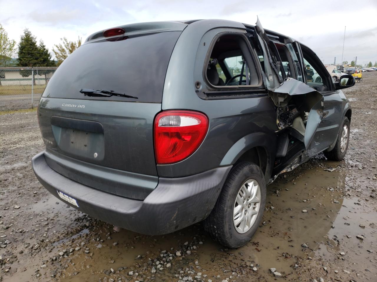 Photo 4 from auction – 2004 DODGE CARAVAN SE with VIN 1D4GP25B34B543680