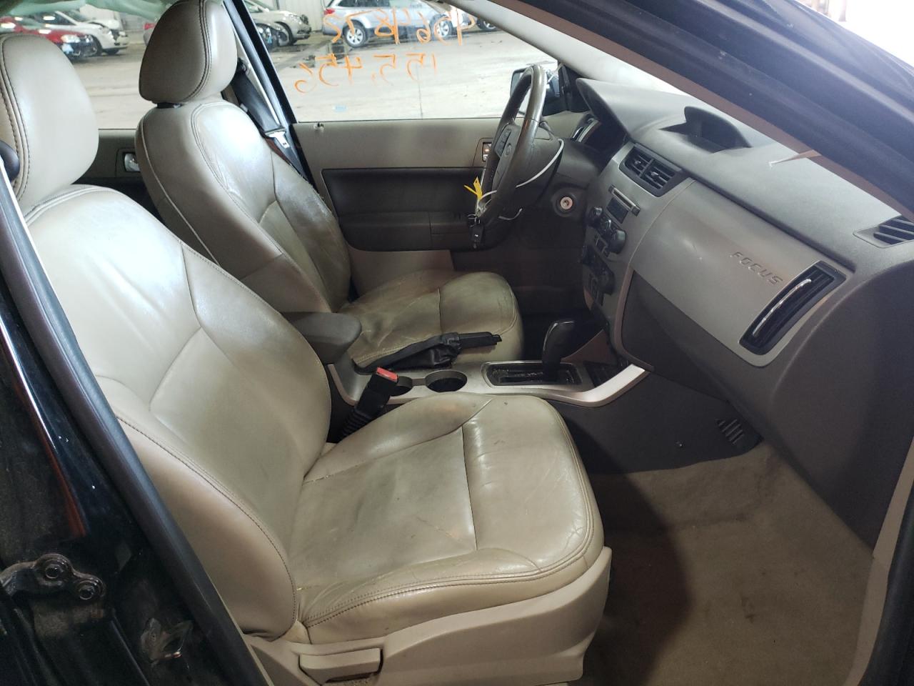 Photo 5 from auction – 2010 FORD FOCUS SEL with VIN 1FAHP3HNXAW214465