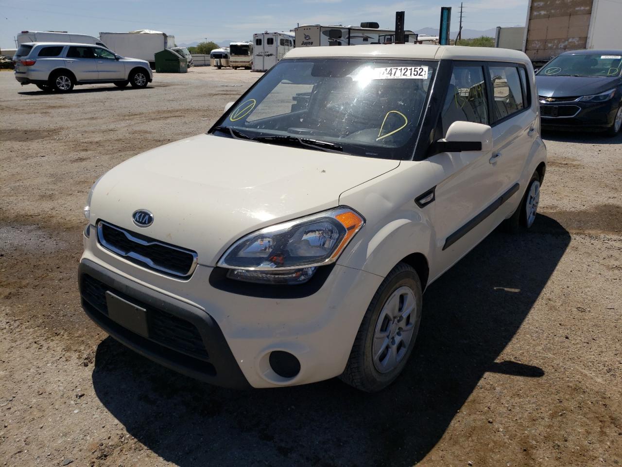 Фото 2 с аукциона – 2012 KIA SOUL с VIN KNDJT2A5XC7399741