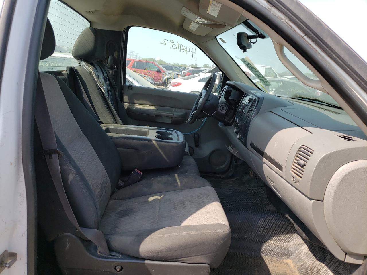 Photo 5 from auction – 2014 CHEVROLET SILVERADO with VIN 1GCEC14X28Z173164