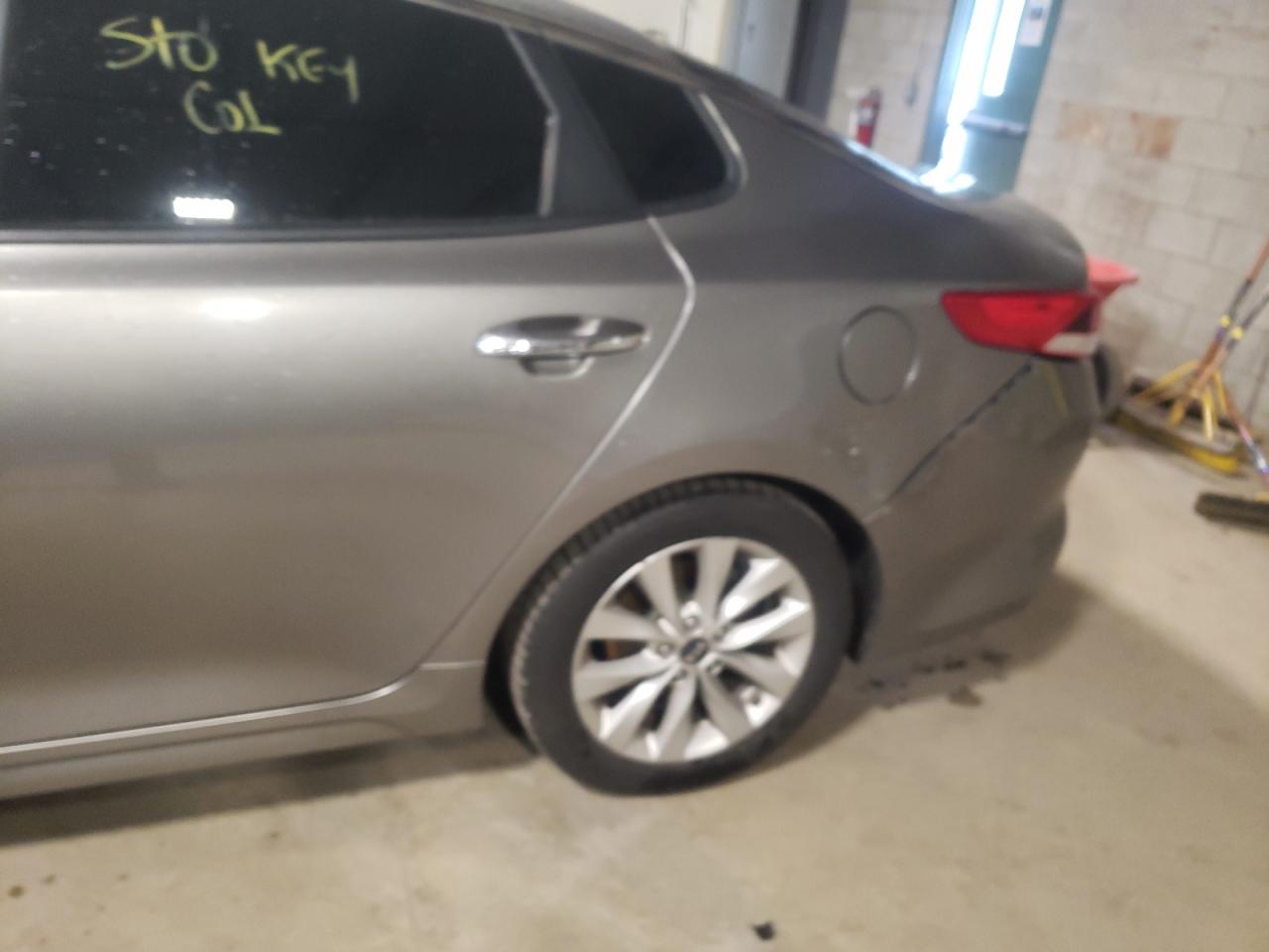 Photo 9 from auction – 2016 KIA OPTIMA LX with VIN 5XXGT4L31GG083143