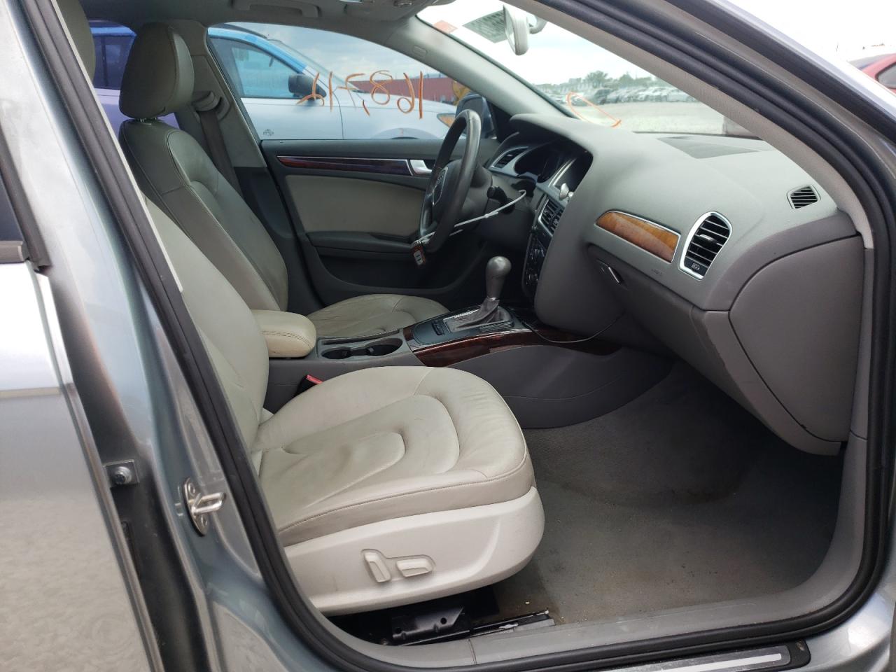 Photo 5 from auction – 2010 AUDI A4 PREMIUM with VIN WAUAFAFL9AN033929