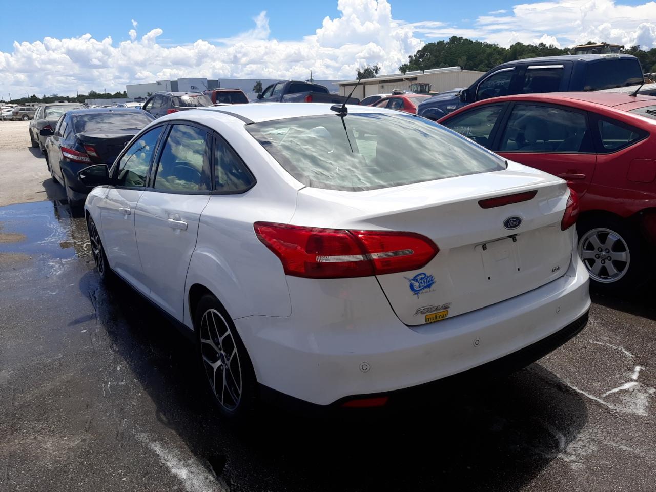 Photo 3 from auction – 2018 FORD FOCUS SEL with VIN 1FADP3H26JL202027