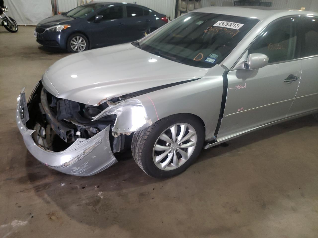 Photo 9 from auction – 2008 HYUNDAI AZERA SE with VIN KMHFC46F08A288799