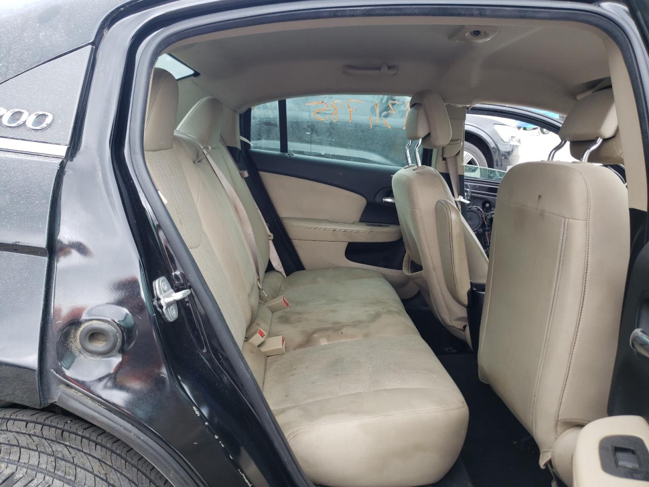 Photo 6 from auction – 2013 CHRYSLER UK with VIN 1C3CCBBB4DN540110