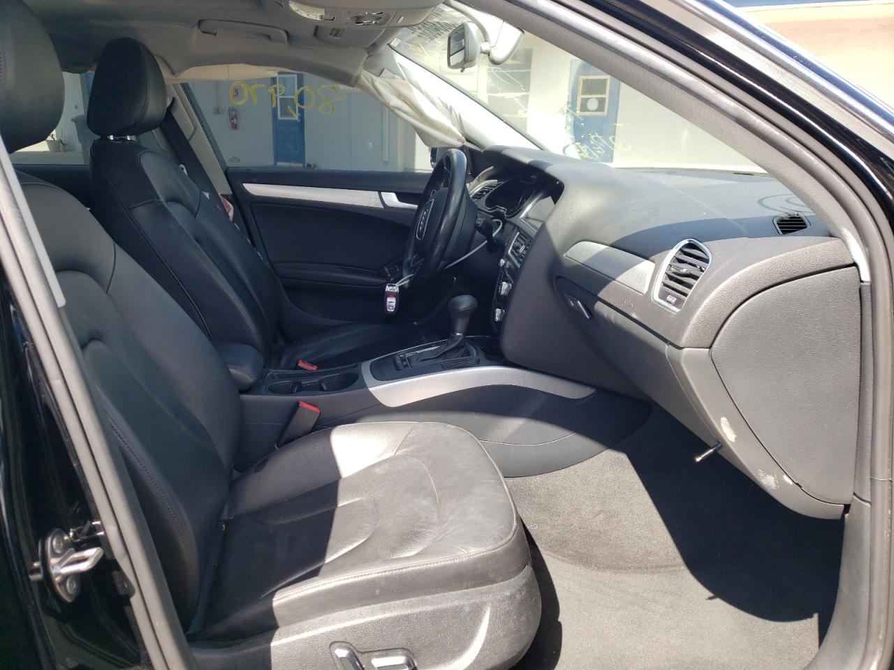 Photo 5 from auction – 2014 AUDI A4 PREMIUM with VIN WAUAFAFL1EN016256