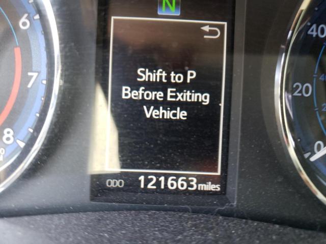 Photo 2 from auction – 2017 TOYOTA COROLLA L with VIN 5YFBURHE2HP583237