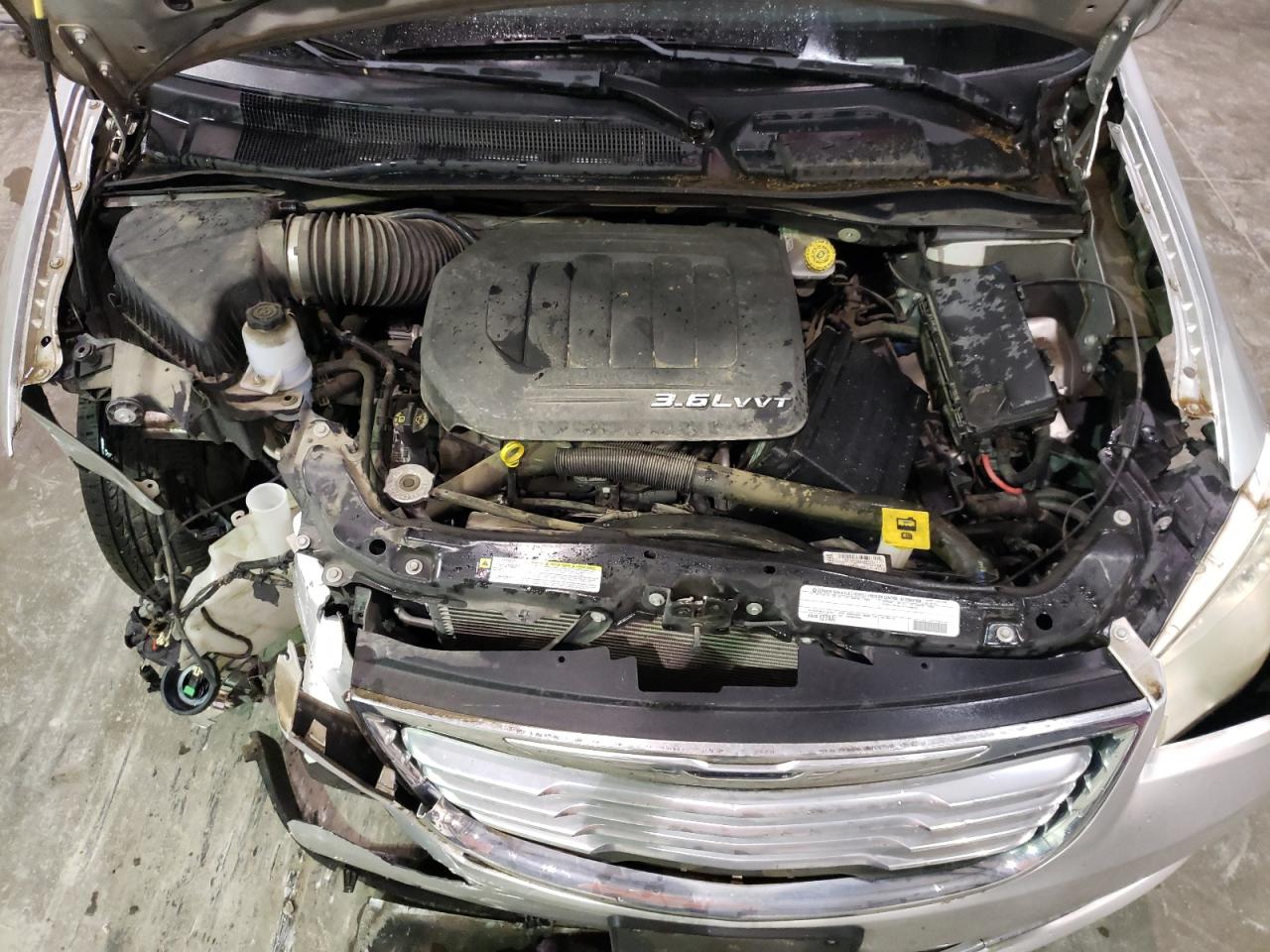 Photo 7 from auction – 2011 CHRYSLER TOWN & COU with VIN 2A4RR5DG8BR607882