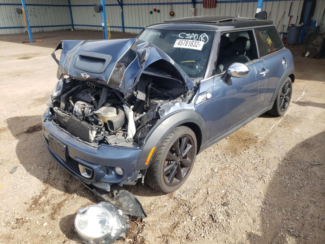 Photo 2 from auction – 2011 MINI COOPER S with VIN WMWSV3C56BTY20195