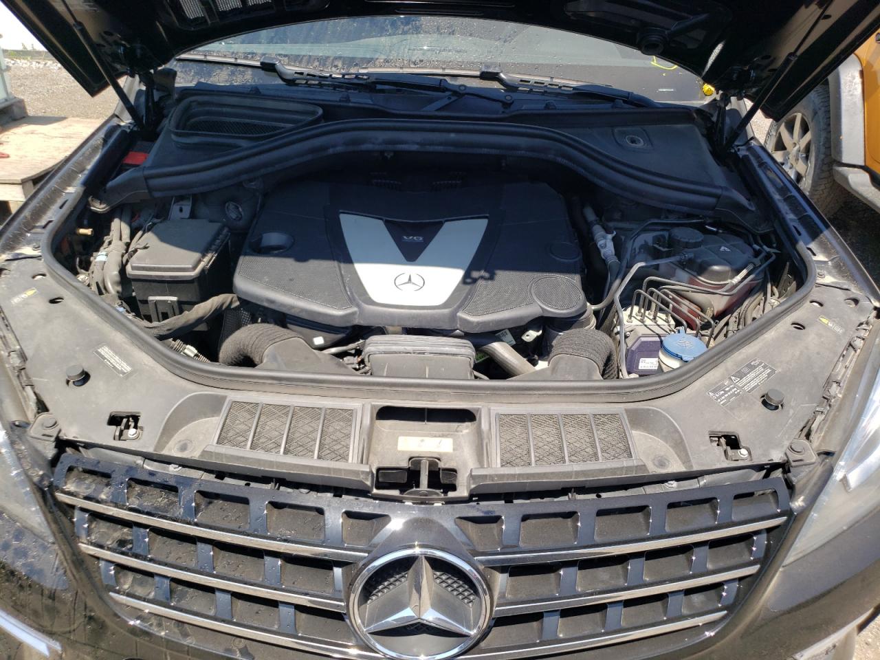 Photo 7 from auction – 2015 MERCEDES-BENZ ML 350 BLU with VIN 4JGDA2EB9FA533189