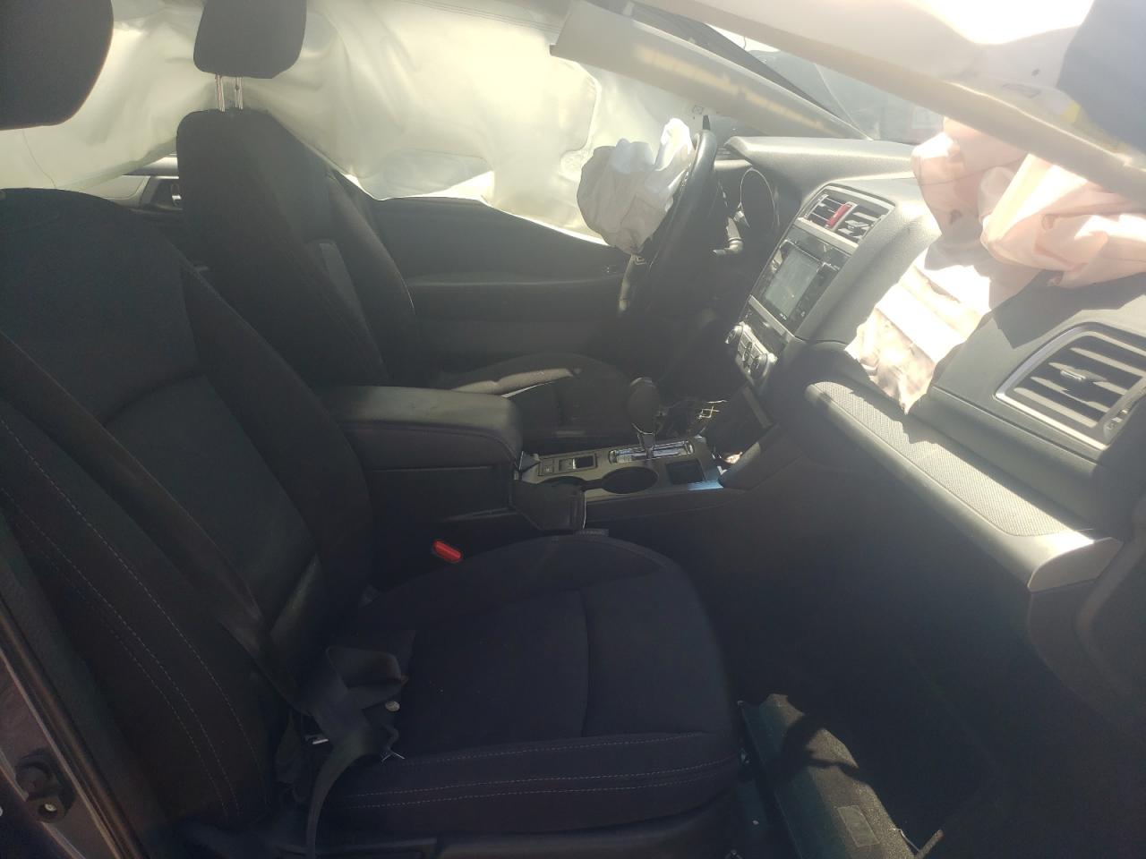 Photo 5 from auction – 2016 SUBARU LEGACY 2.5 with VIN 4S3BNAC62G3044428
