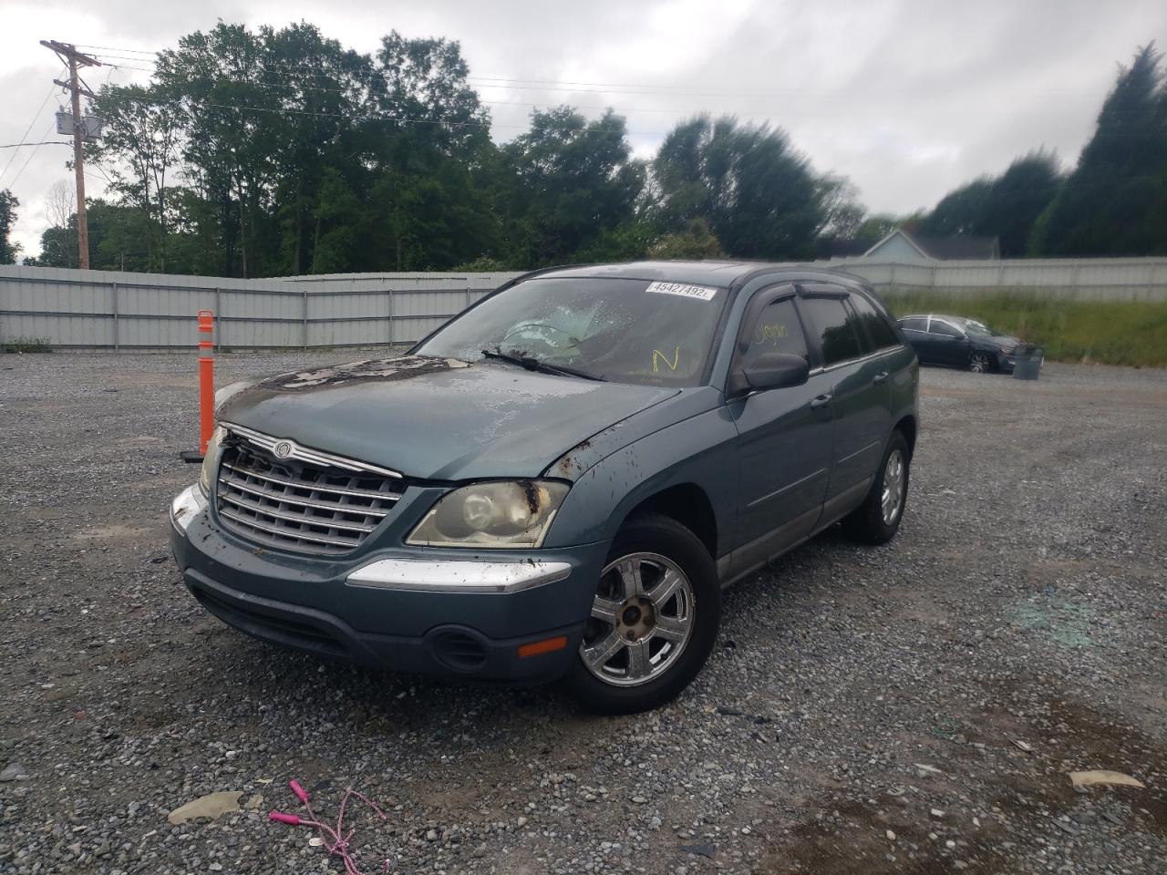 Photo 2 from auction – 2005 CHRYSLER PACIFICA T with VIN 2C4GF684X5R254514