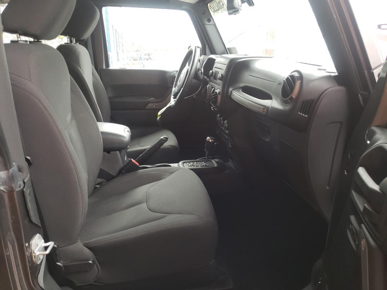 Photo 5 from auction – 2016 JEEP WRANGLER S with VIN 1C4AJWAG3GL250857