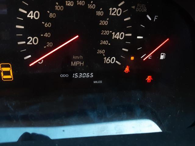 Photo 8 from auction – 2001 LEXUS LS 430 with VIN JTHBN30F310002826