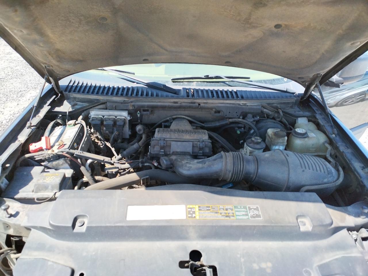 Photo 7 from auction – 2005 FORD EXPEDITION with VIN 1FMFU16505LA10441