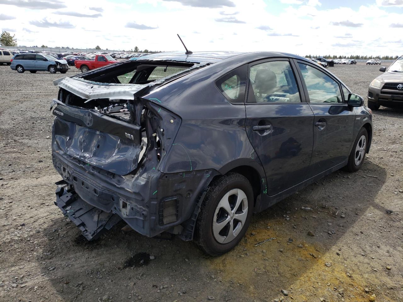 Photo 4 from auction – 2013 TOYOTA PRIUS with VIN JTDKN3DU8D1712927