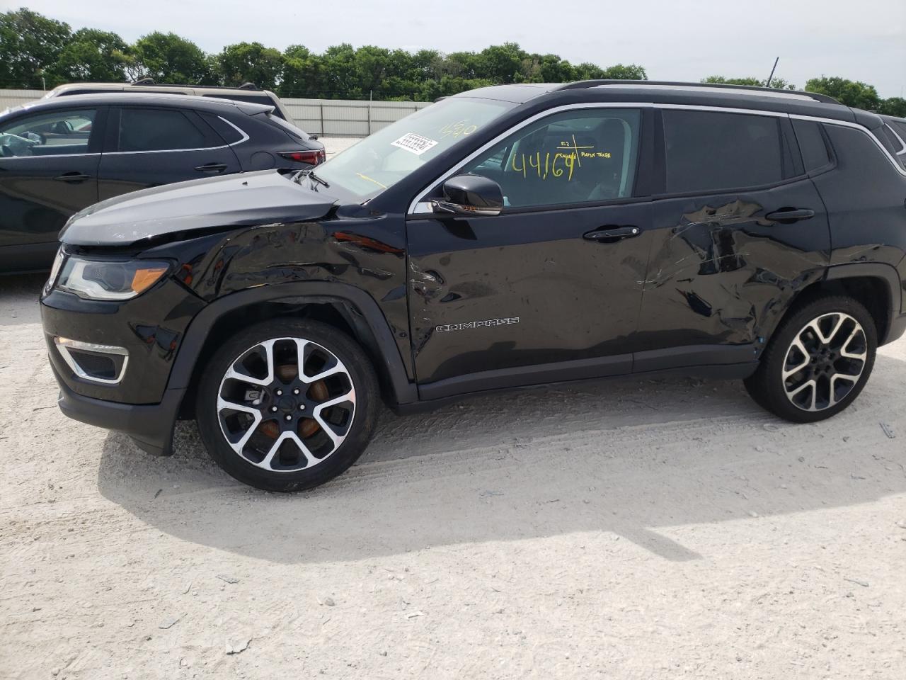 Photo 9 from auction – 2018 JEEP COMPASS LI with VIN 3C4NJDCB5JT115740