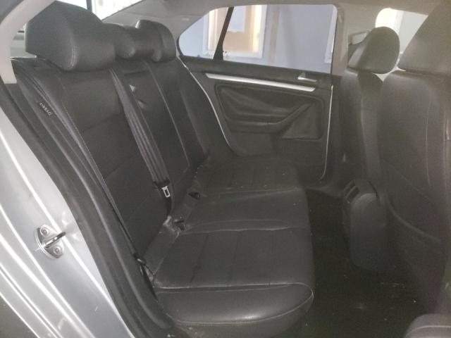 Photo 6 from auction – 2007 VOLKSWAGEN JETTA WOLF with VIN 3VWEF81K27M088976