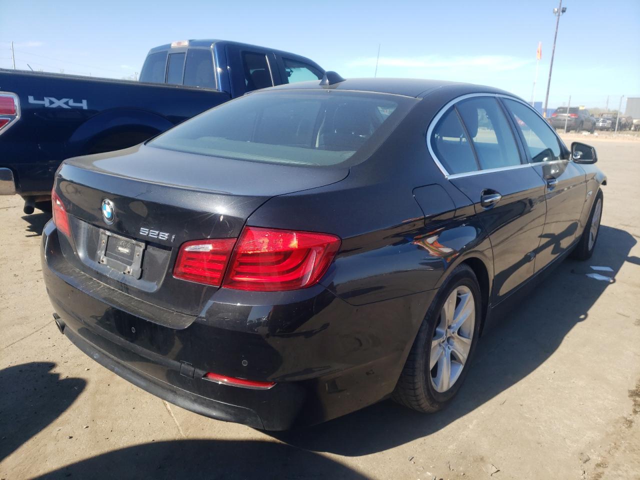 صورة رقم 4 من المزاد - 2012 BMW 528 XI مع VIN WBAXH5C5XCDW02099