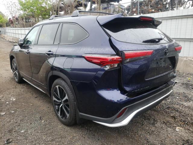 Photo 3 from auction – 2022 TOYOTA HIGHLANDER with VIN 5TDJZRBHXNS200762