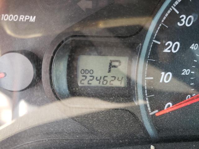 Photo 8 from auction – 2011 TOYOTA SIENNA LE with VIN 5TDKK3DC8BS062691