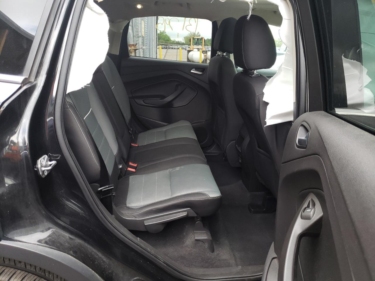 Photo 6 from auction – 2015 FORD ESCAPE SE with VIN 1FMCU9G92FUB32250
