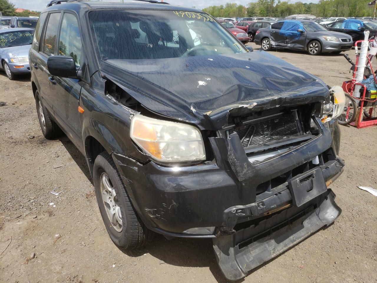 HONDA PILOT EX 2006 with VIN 2HKYF18516H531372 - Photo from auction