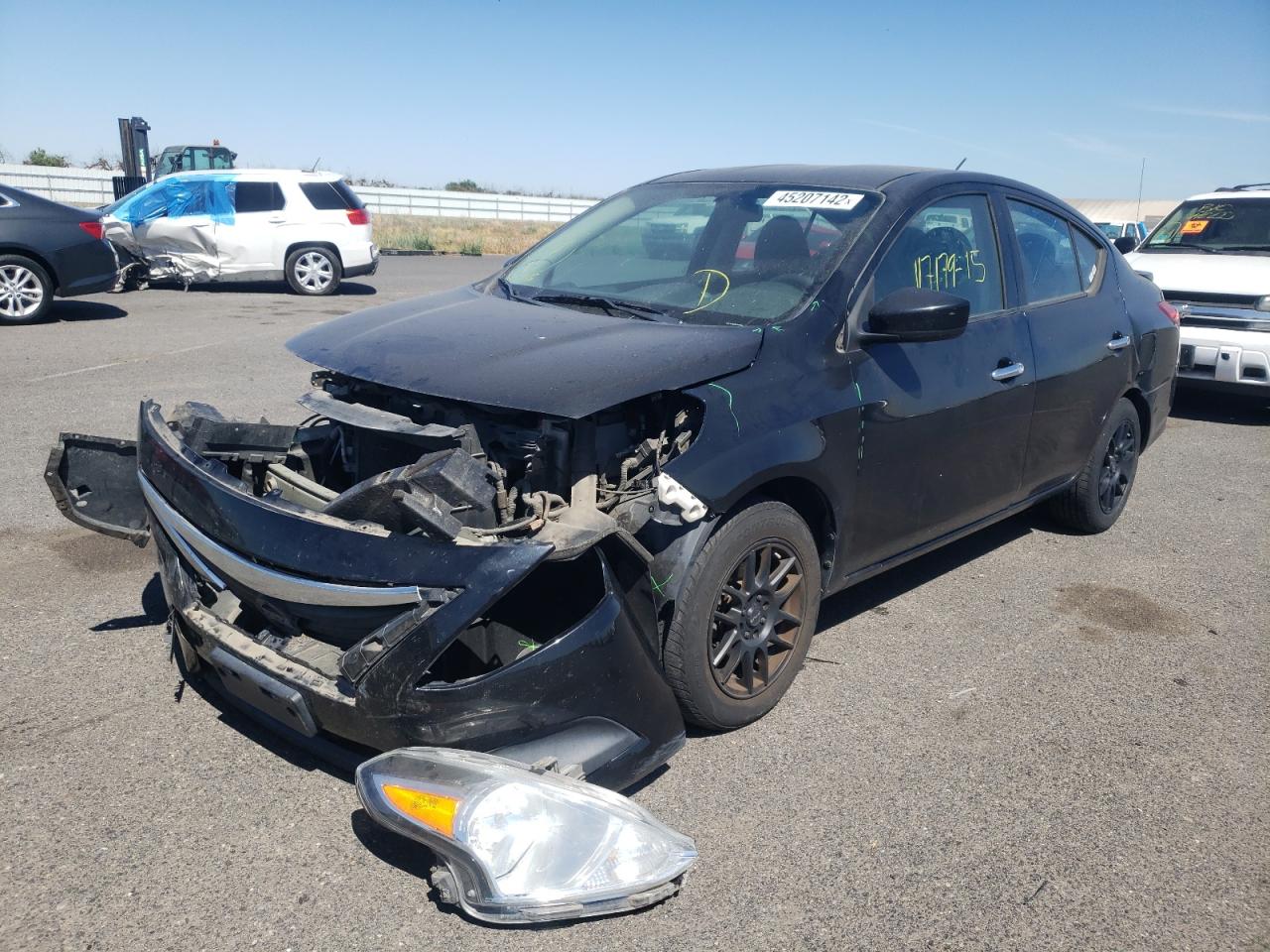 Photo 2 from auction – 2015 NISSAN VERSA S with VIN 3N1CN7AP3FL815035