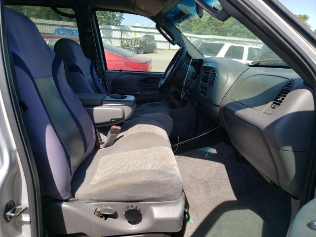 Photo 5 from auction – 2002 FORD F150 SUPER with VIN 1FTRW07L22KC13741