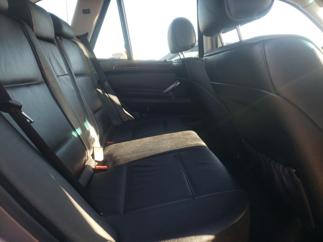 Photo 6 from auction – 2006 BMW X5 3.0I with VIN 5UXFA13526LY43739