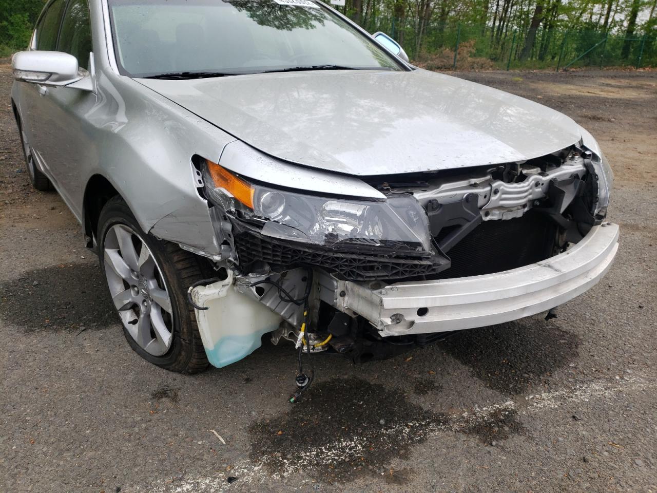 Photo 9 from auction – 2012 ACURA TL with VIN 19UUA8F54CA024012