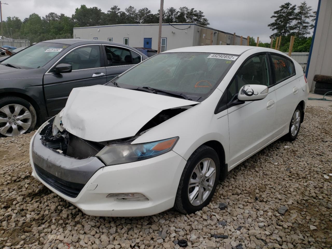 Photo 2 from auction – 2011 HONDA INSIGHT EX with VIN JHMZE2H72BS006135