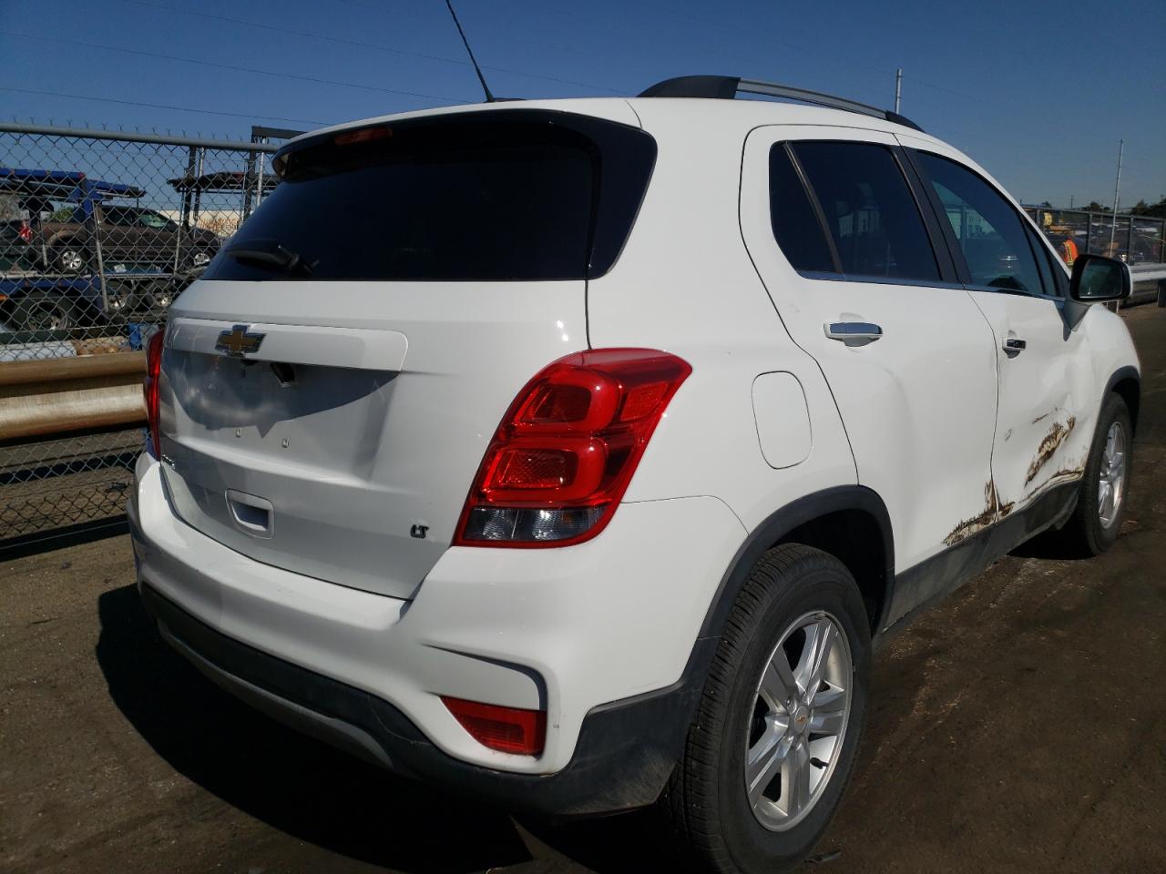 Photo 4 from auction – 2019 CHEVROLET TRAX 1LT with VIN KL7CJLSBXKB794794
