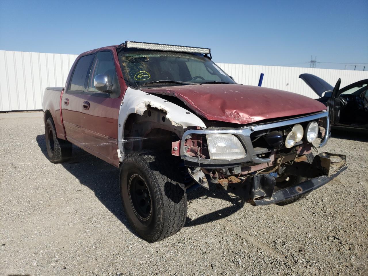 FORD F150 SUPER 2001 with VIN 1FTRW07W81KD80288 - Photo from auction