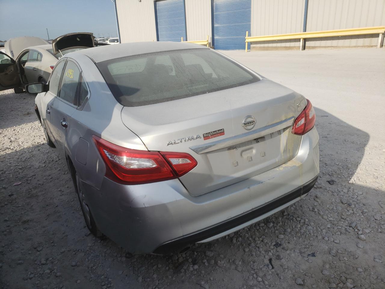 Photo 3 from auction – 2016 NISSAN ALTIMA 2.5 with VIN 1N4AL3AP4GN341266
