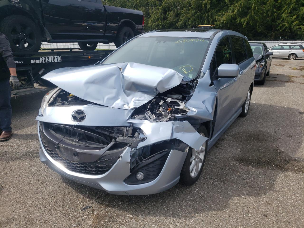 Photo 2 from auction – 2012 MAZDA 5 with VIN JM1CW2DL1C0127436