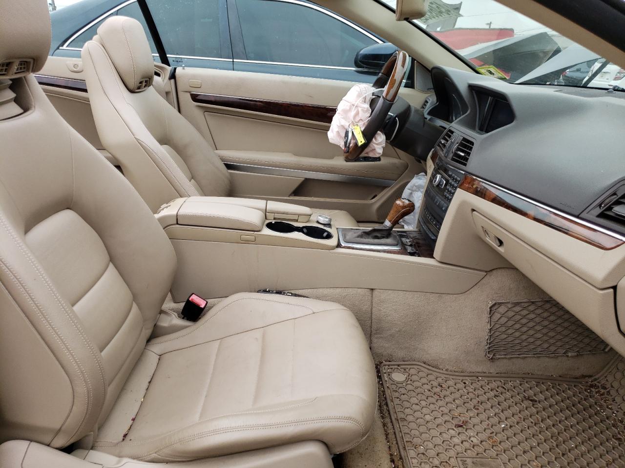 Photo 5 from auction – 2012 MERCEDES-BENZ E 350 with VIN WDDKK5KF8CF170745