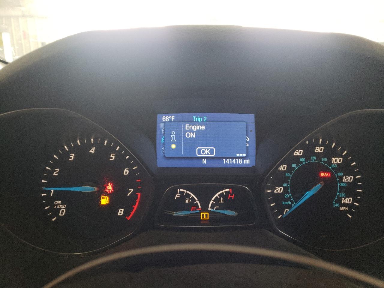 Zdjęcie 8 z aukcji – 2014 FORD FOCUS SE z VIN 1FADP3K29EL395207