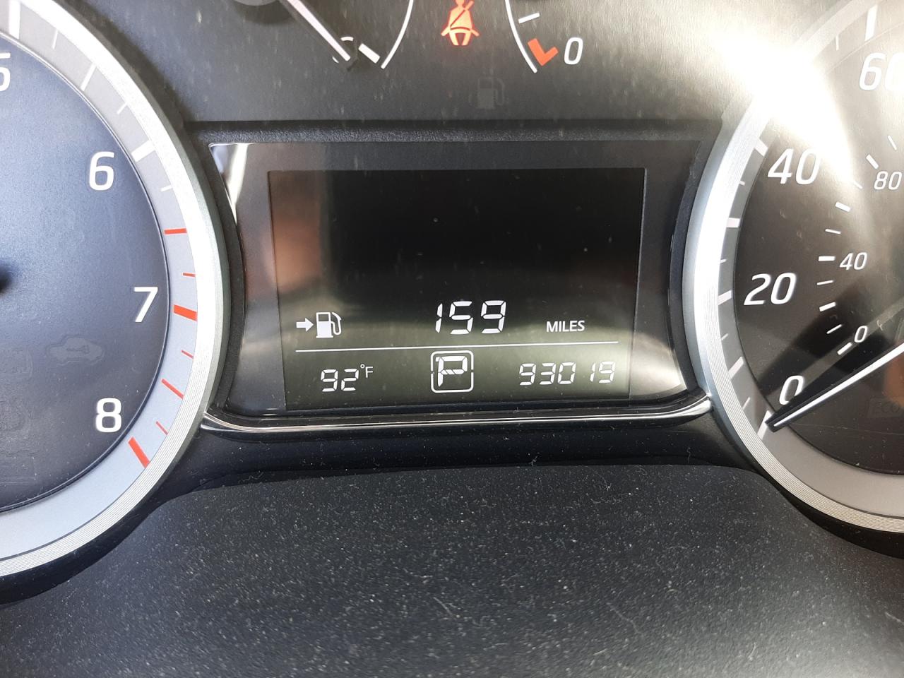Photo 8 from auction – 2015 NISSAN SENTRA S with VIN 3N1AB7AP0FL693217