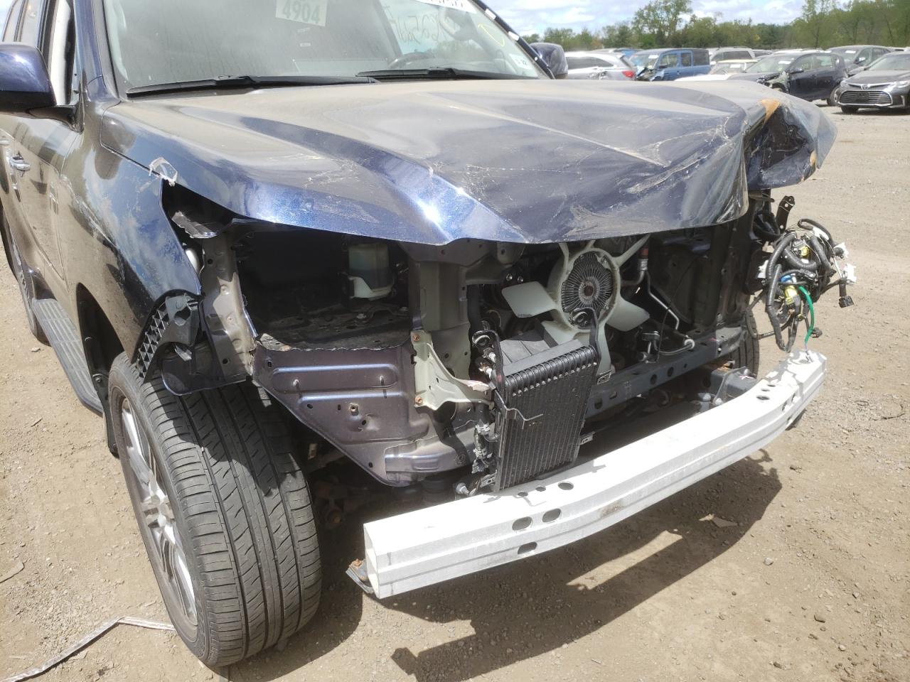 Photo 9 from auction – 2017 LEXUS LX 570 with VIN JTJHY7AX0H4220918