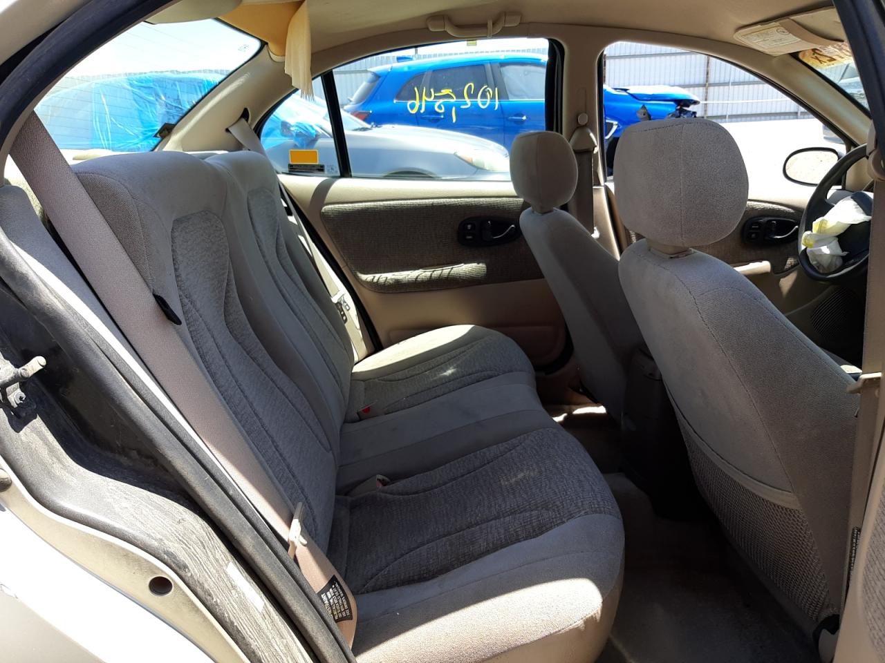 Photo 6 from auction – 2000 SATURN SL2 with VIN 1G8ZK5278YZ214132