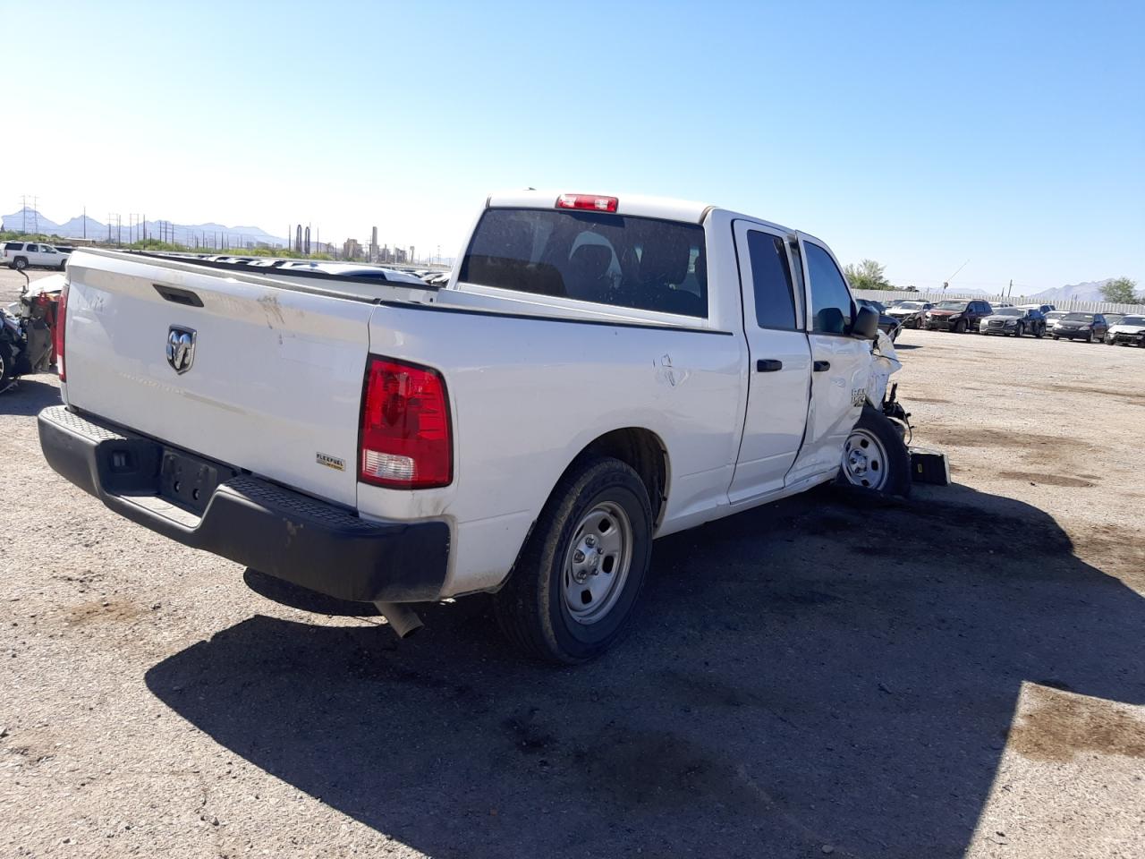 Photo 4 from auction – 2019 RAM 1500 CLASS with VIN 1C6RR6FG9KS712526