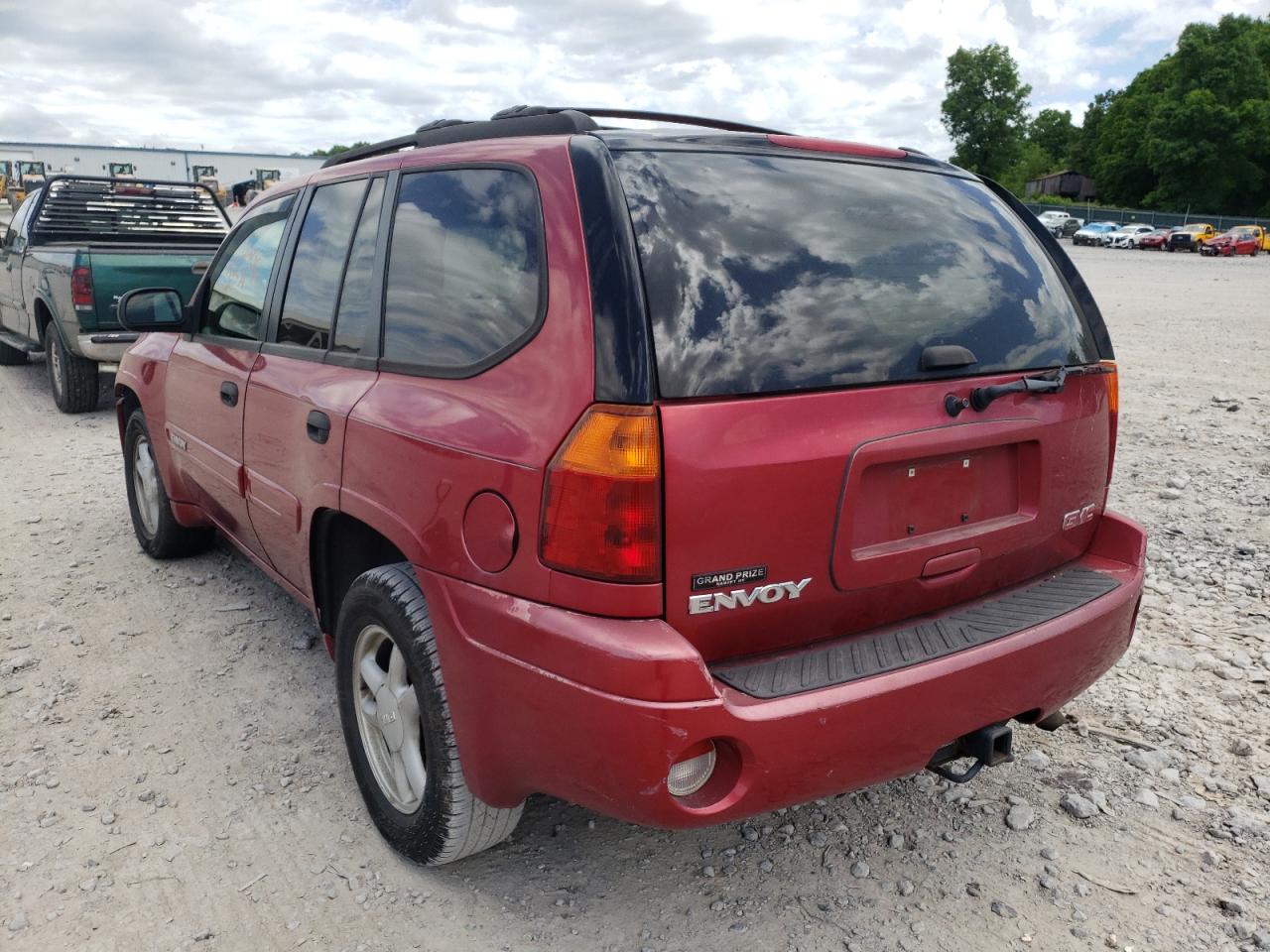 Photo 16 from auction – 2004 GMC ENVOY with VIN 1GKDT13S042151351