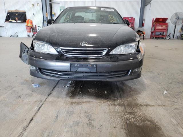 Photo 9 from auction – 2000 LEXUS ES 300 with VIN JT8BF28G8Y5086210