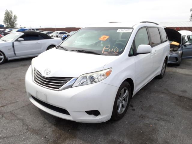 Photo 2 from auction – 2014 TOYOTA SIENNA LE with VIN 5TDKK3DC8ES417783