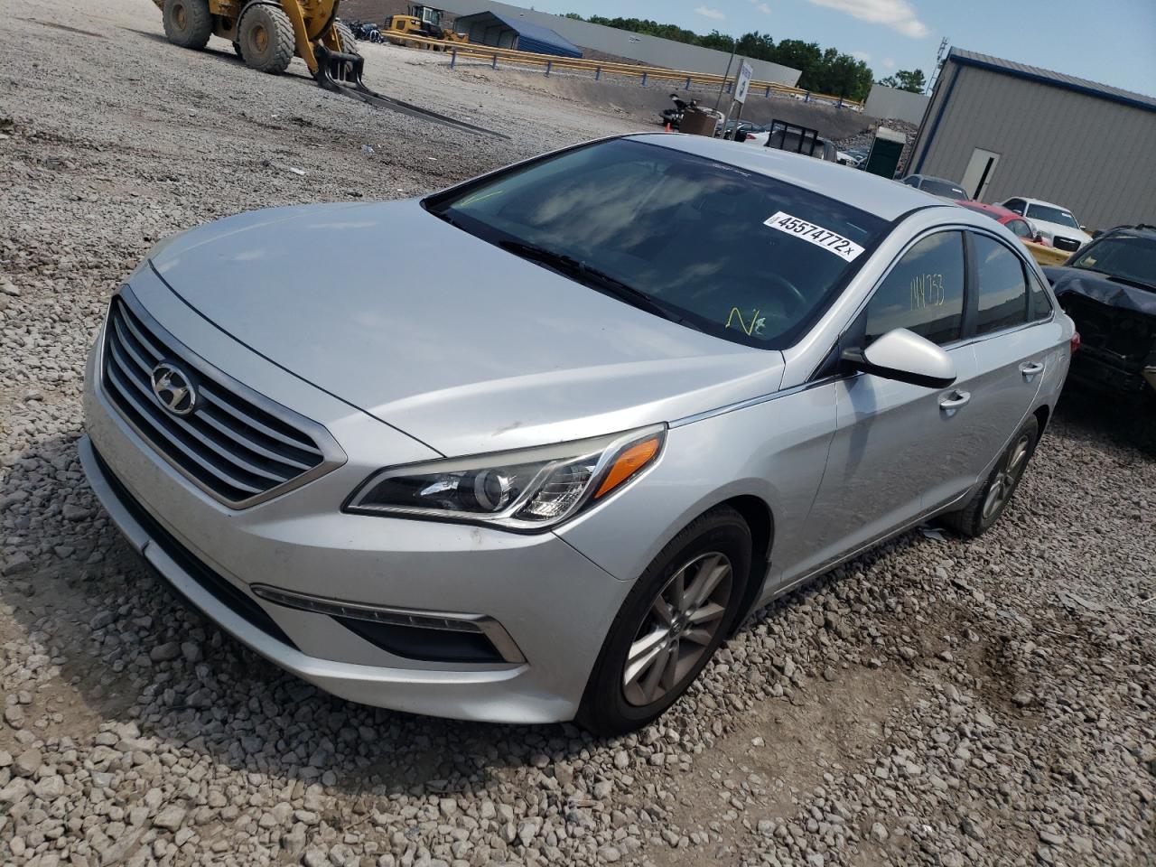 Photo 2 from auction – 2015 HYUNDAI SONATA SE with VIN 5NPE24AF2FH180409